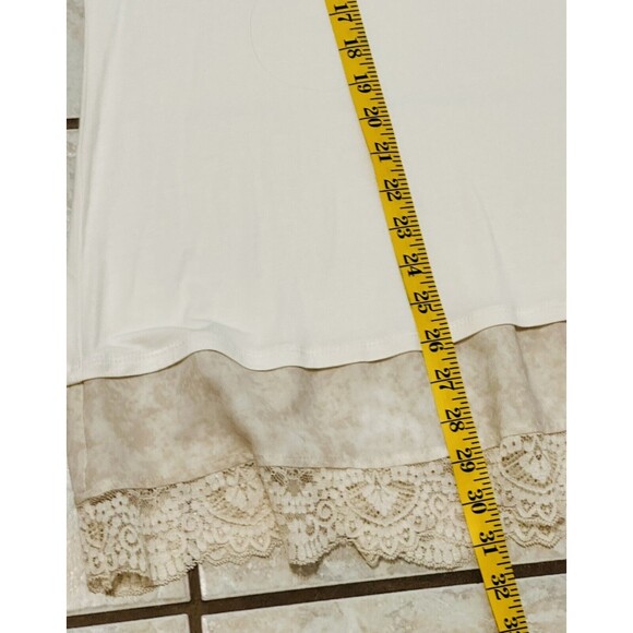 LOGO By Lori Goldstein Women’s Size XL Ivory Mix Media Lace Ruffle Hemline Tunic - Picture 9 of 12